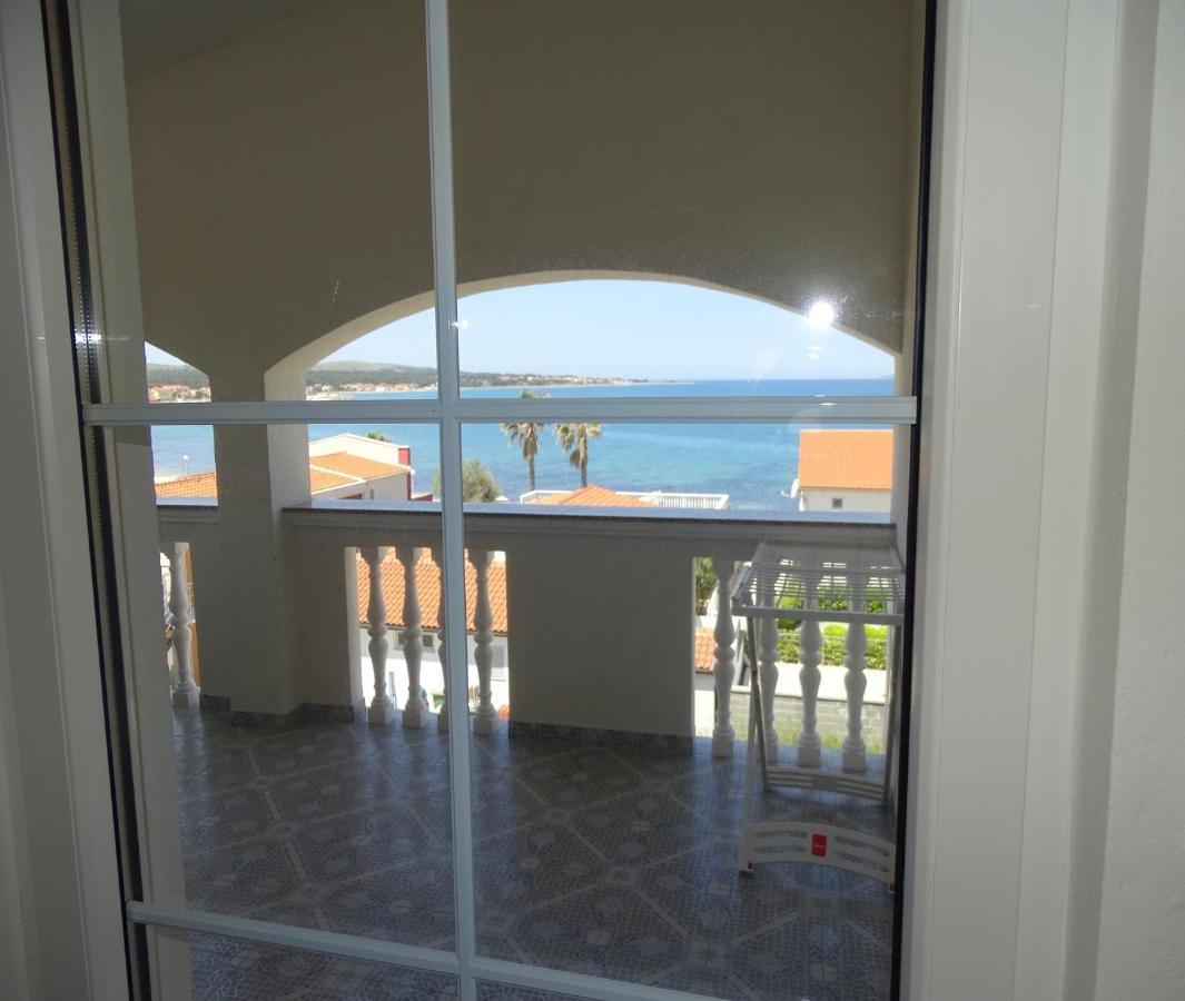 Apartmani David Vir Esterno foto